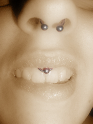 septum & smile piercing