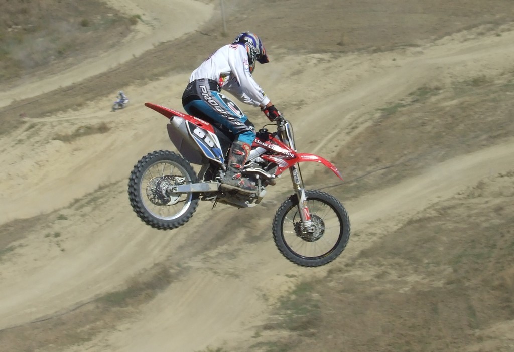 Honda in picchiata