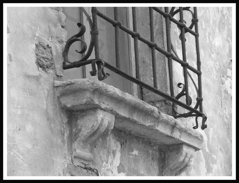 Vecchia pietra