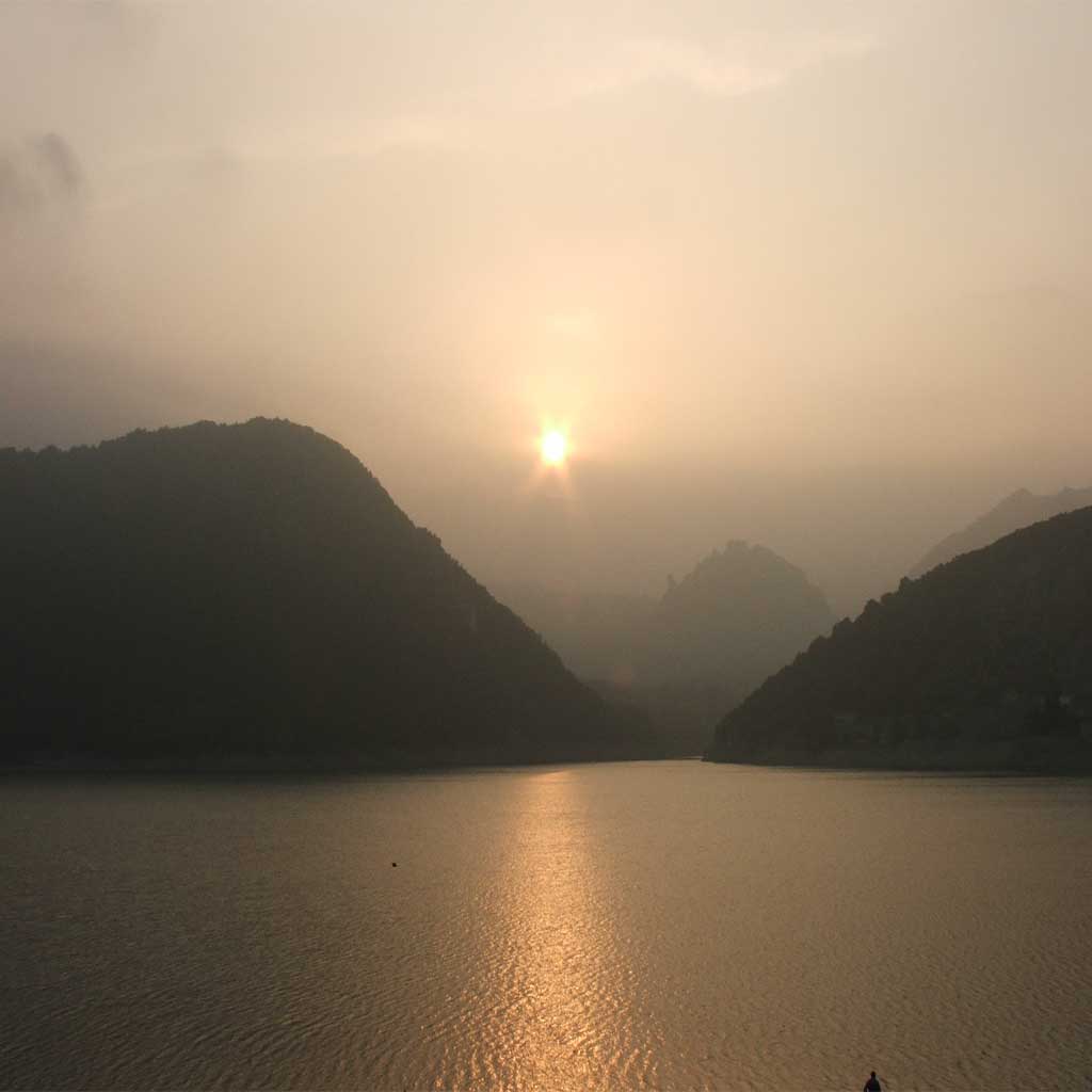 lago corsico...