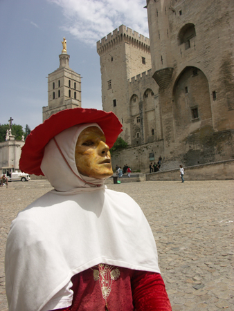 La statua viva Avignone
