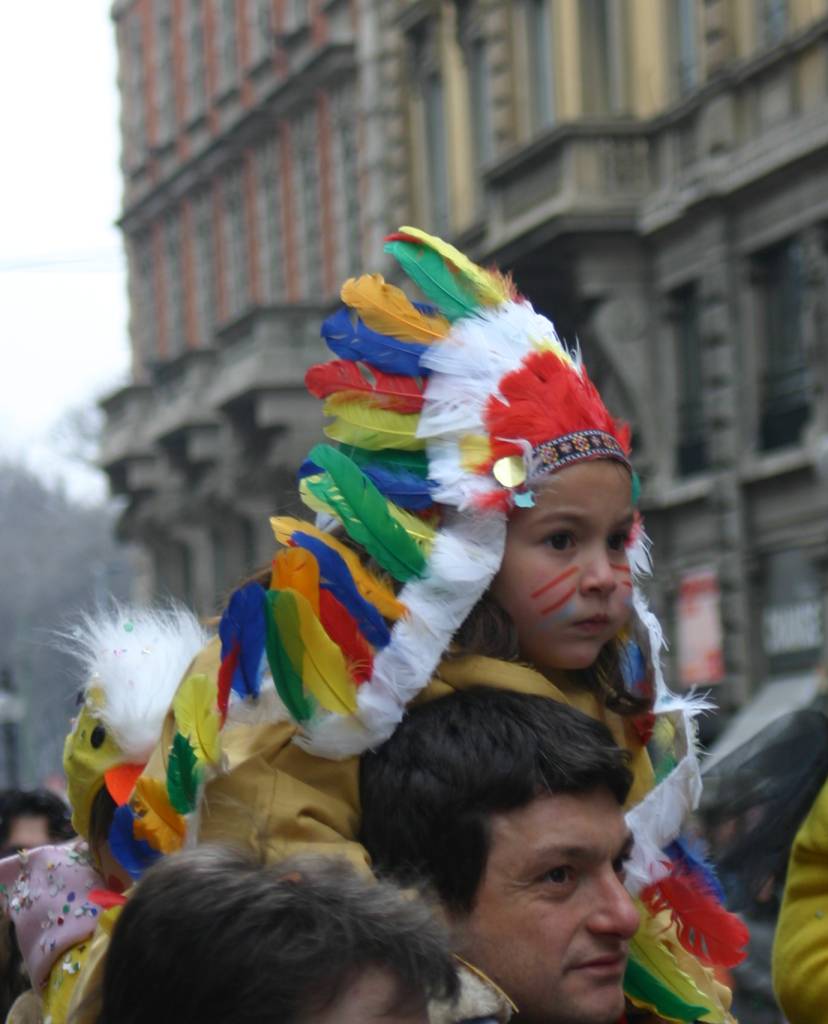 Carnevale a Milano e bimbi in maschera...