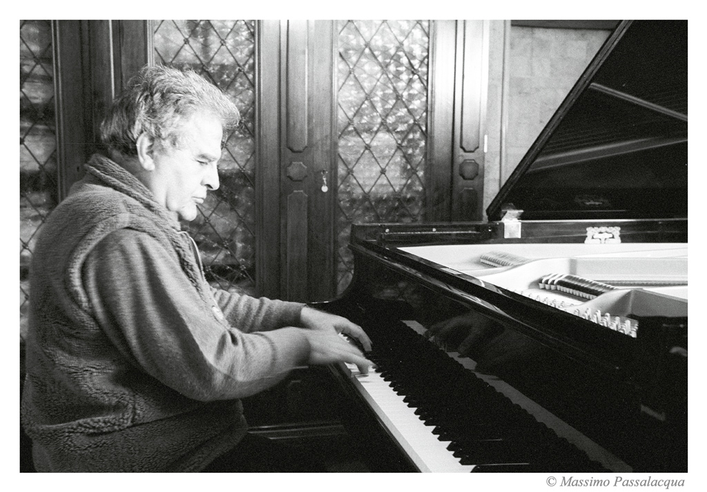 PIANO-TM4-BN-2007_01_18-18