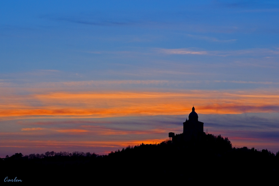 San Luca al tramonto