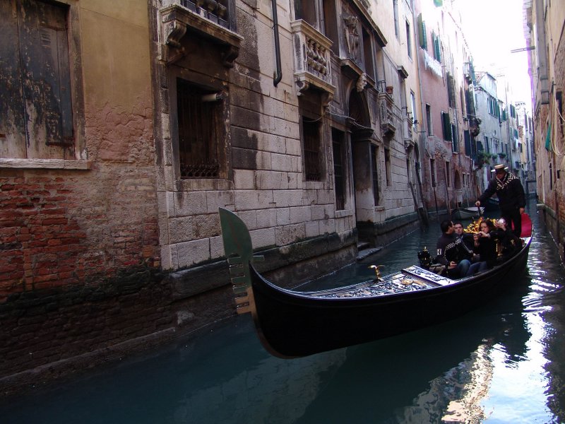In gondola