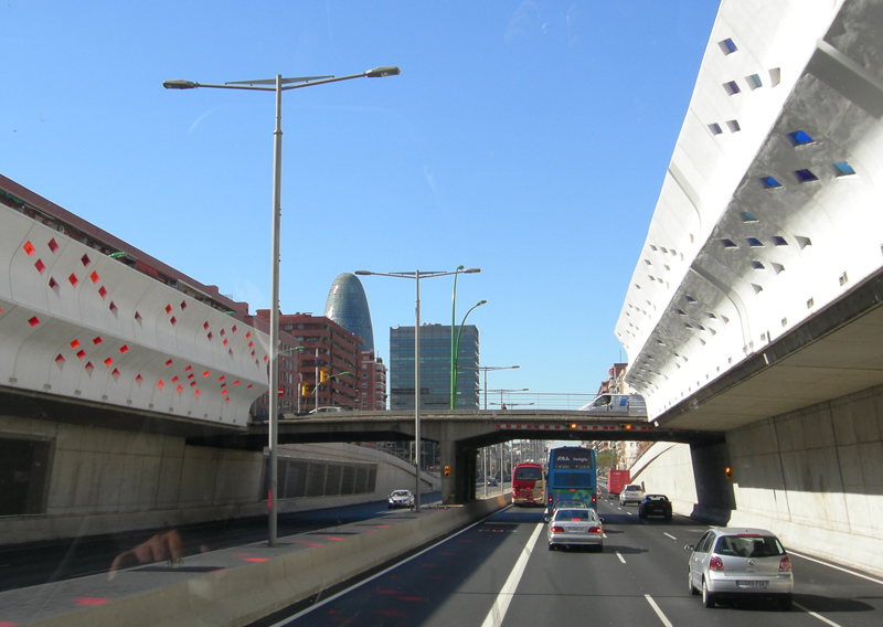 Strada d'accesso a Barcelona