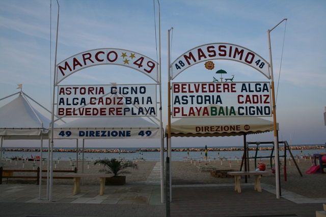 Viserba, Bagni
