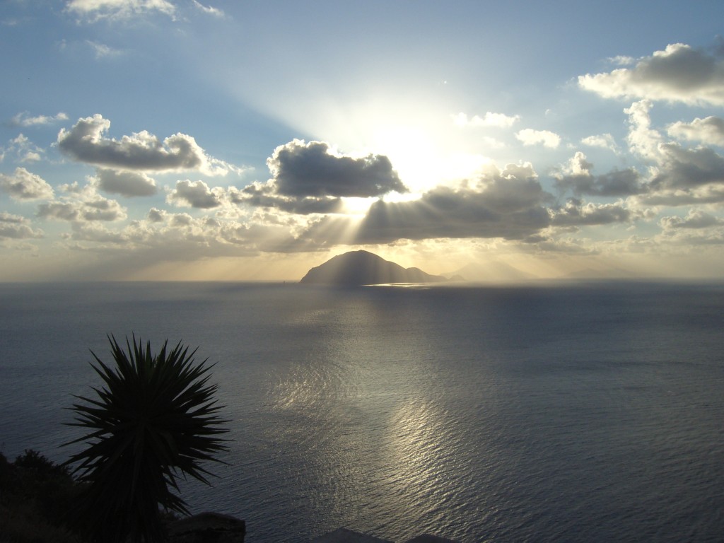 Isole Eolie - Alba