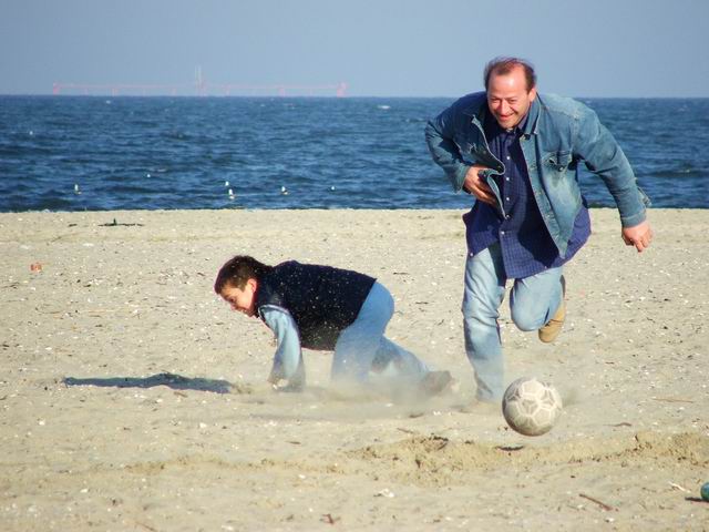 Salta un avversario...