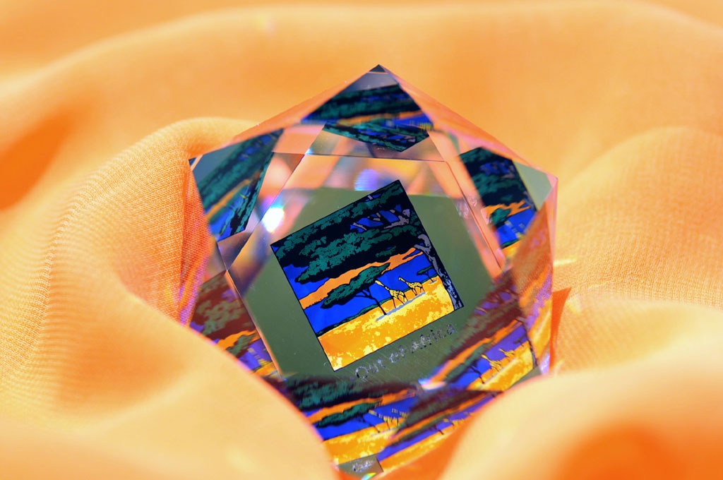 Macro