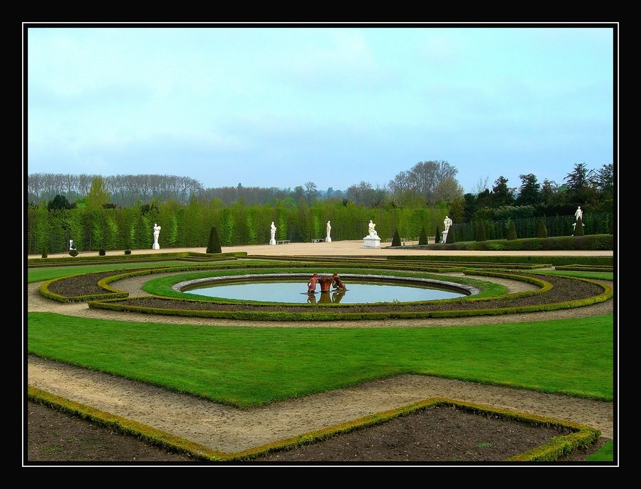 Perspectives in Versailles 4