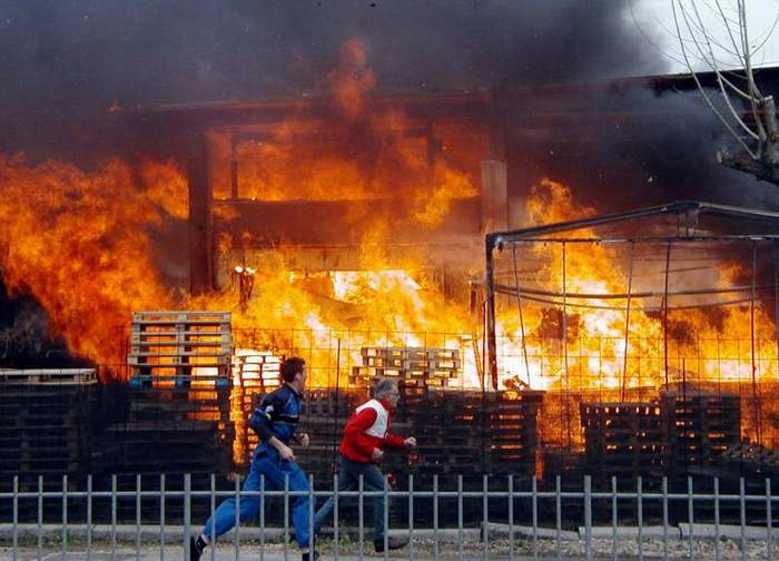 Incendio e soccorsi.