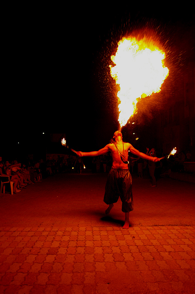 Giocando con fuoco...IV