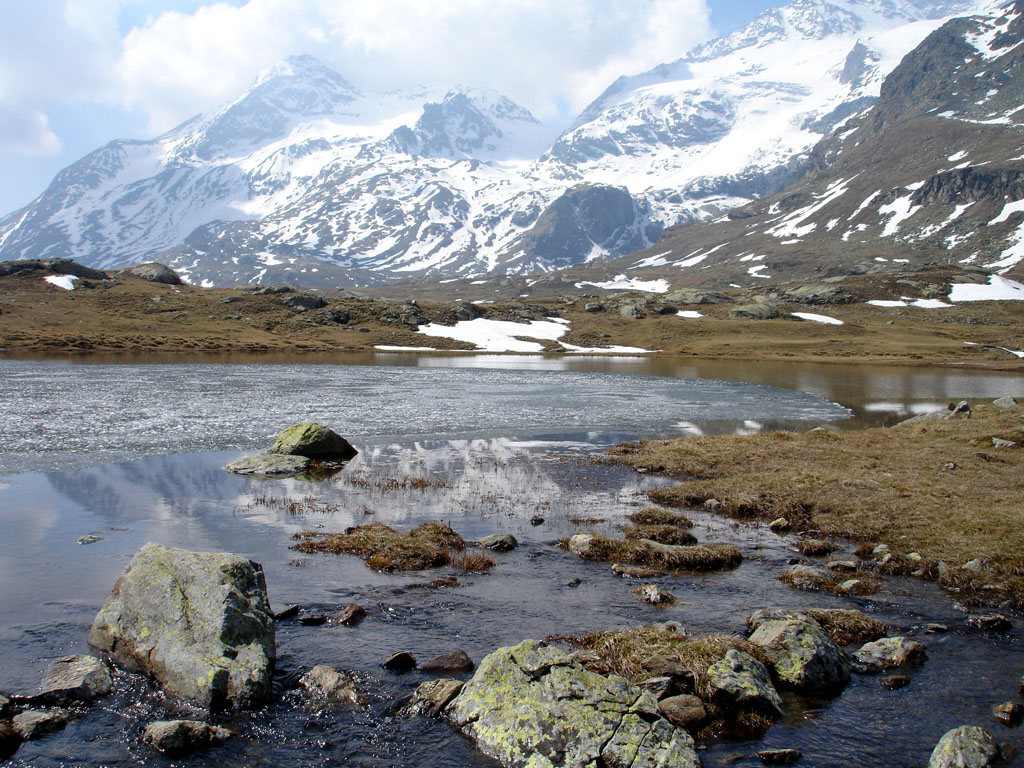 LAKE 001