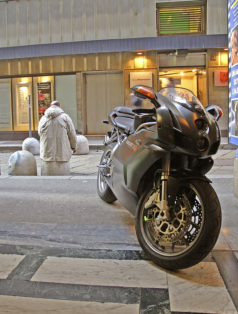 11 Milano