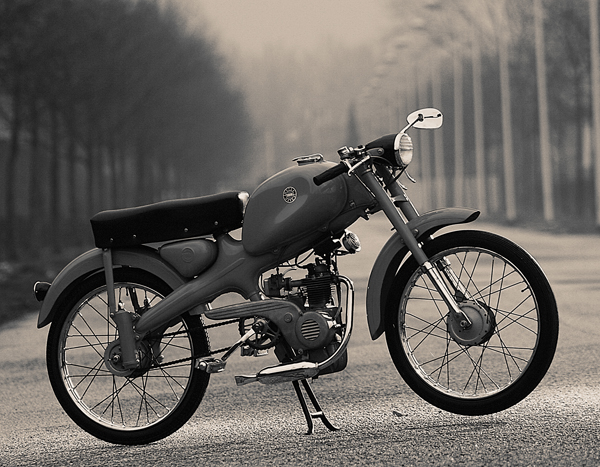 Motom 16