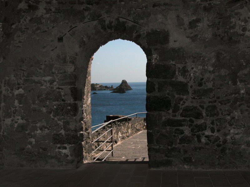 Acicastello (Ct) - Vista dei Faraglioni