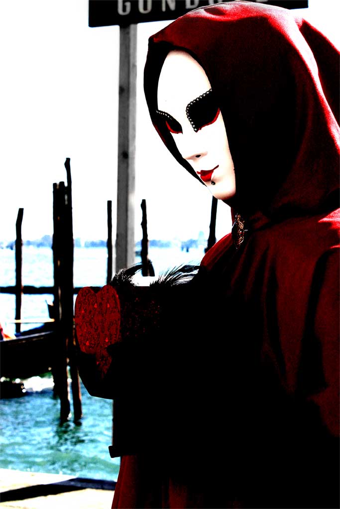 La dama rossa