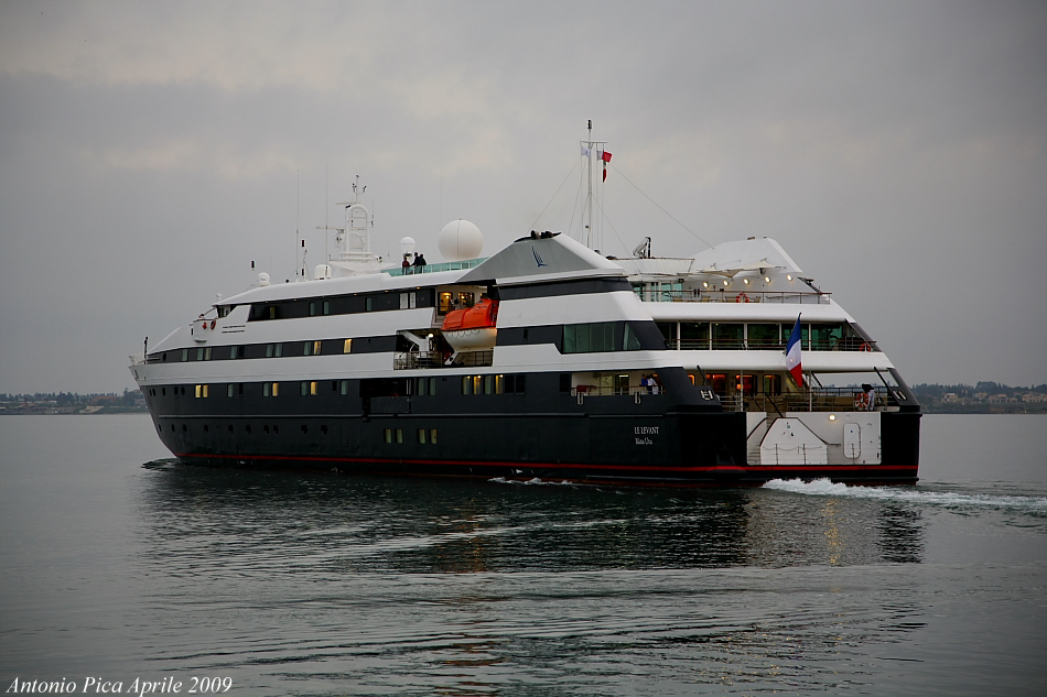 IN Partenza  Siracusa  ( Marina di Siracusa)