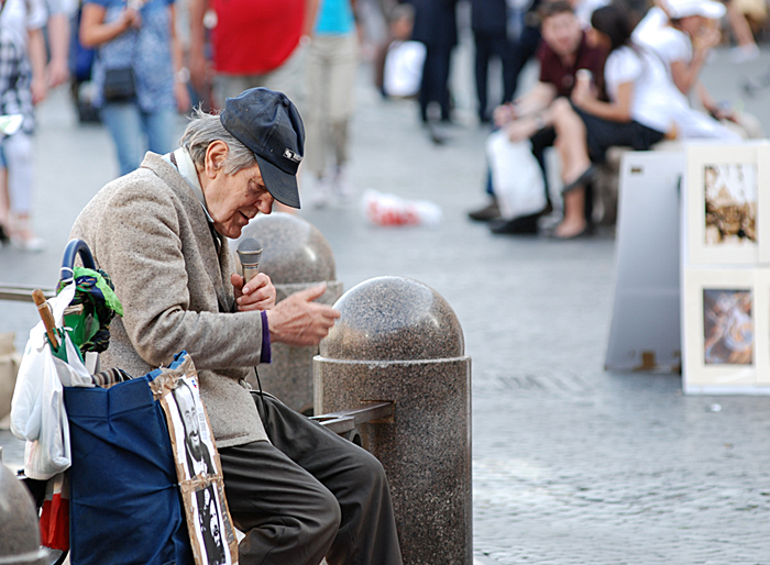 Il canto per P.zza Navona