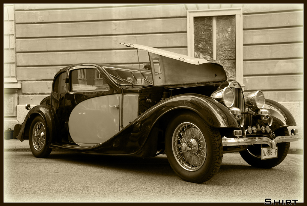 Bugatti 1