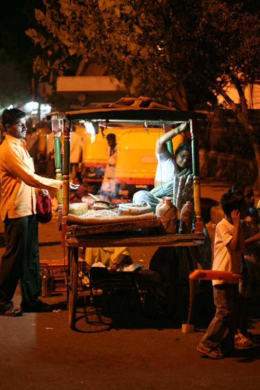 India8