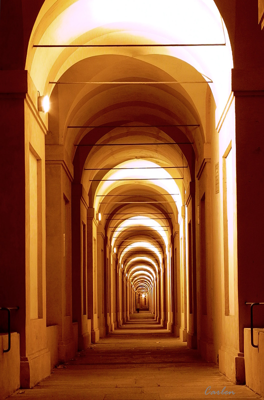 Portico di San Luca