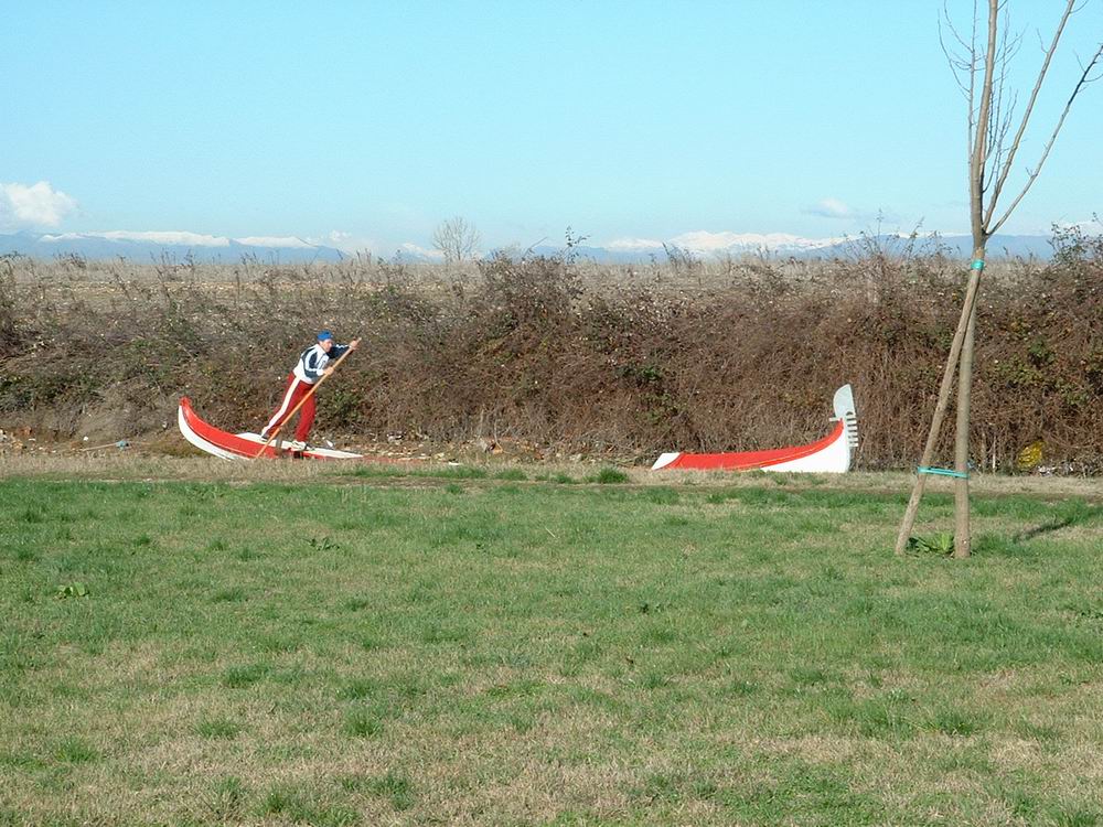 Gondola di terra