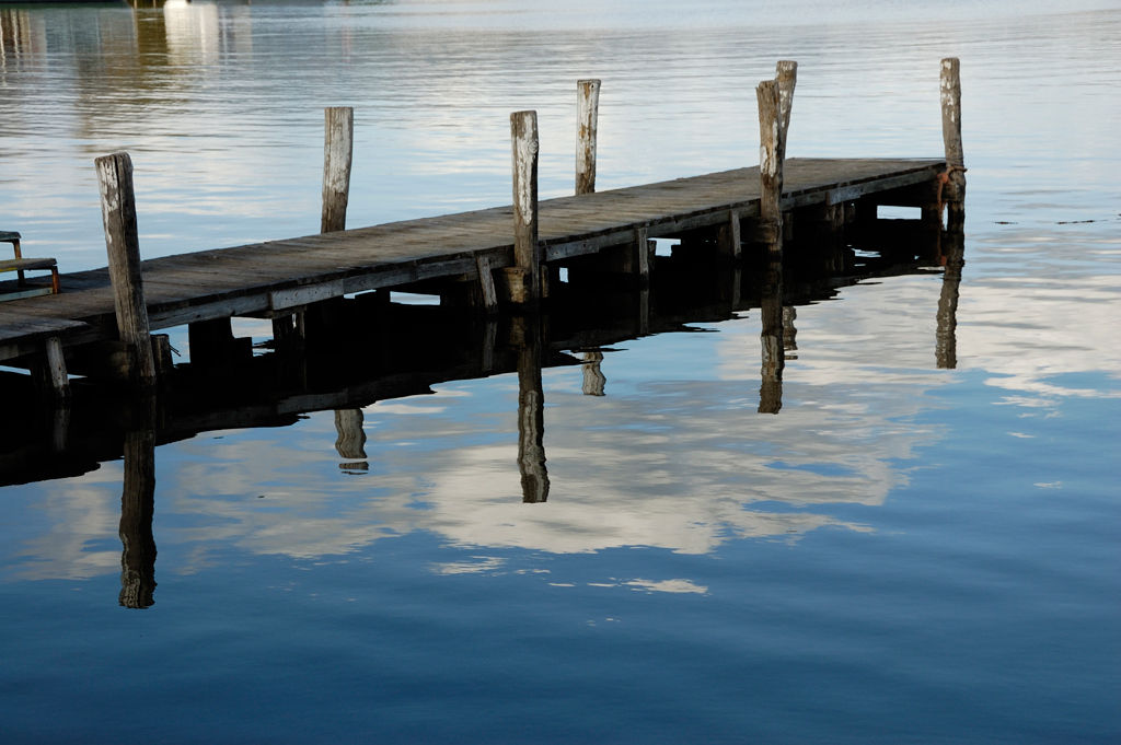 Pontile sul lago di Massaciuccoli (LU)