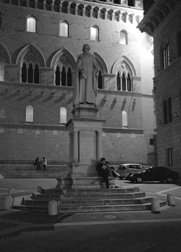 Siena P.zza Salimbeni