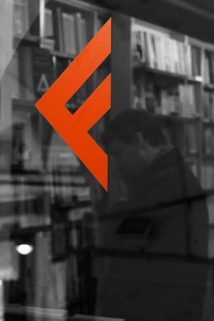 f1