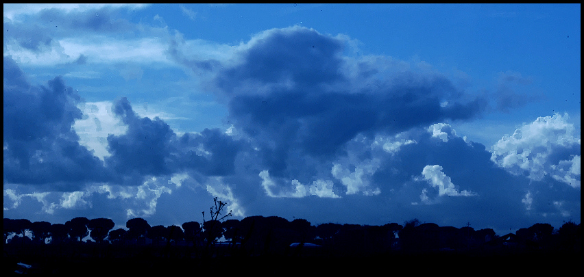 Panorama ora blu