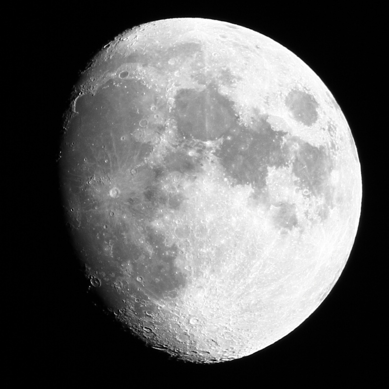 Una luna