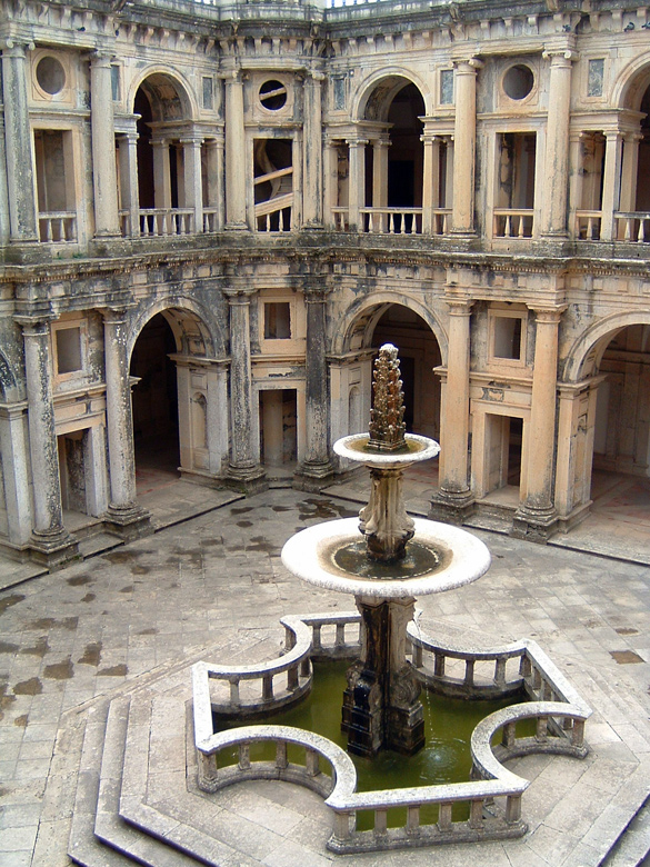 Chiostro a Tomar