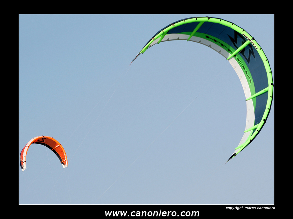 Volare tra le onde