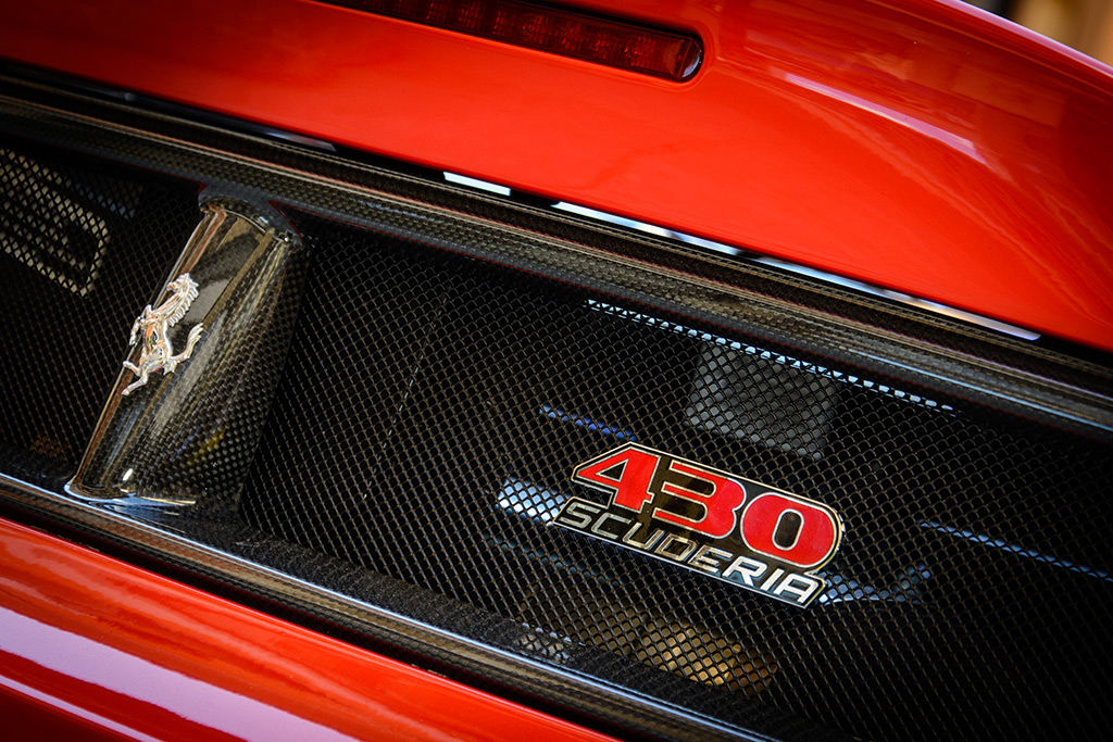 Rosso Ferrari - 1