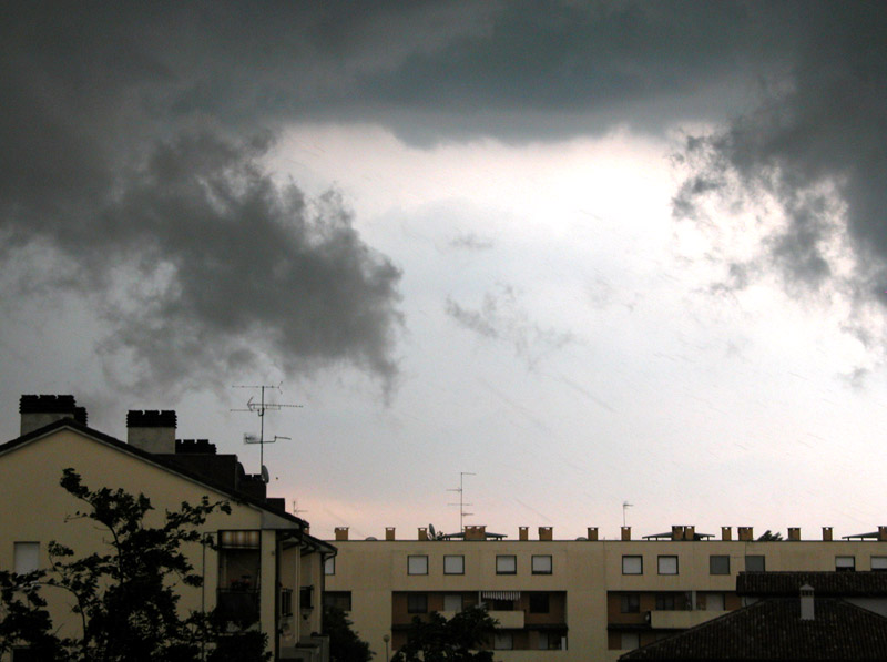 Dopo  arrivata la grandine .....