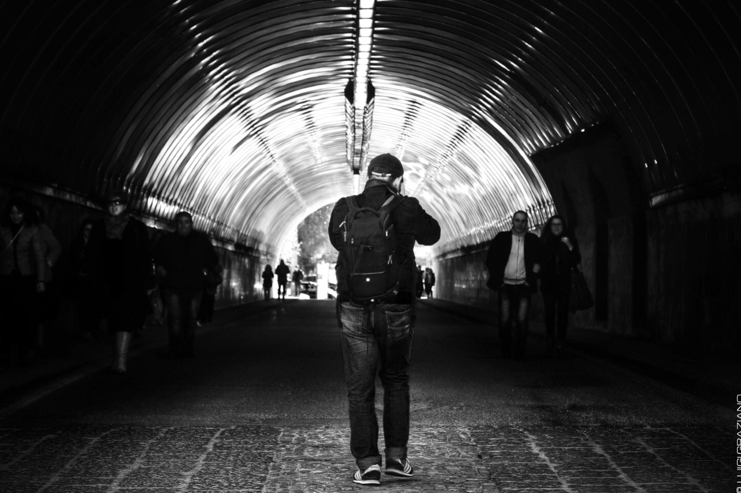  fuori dal tunnel