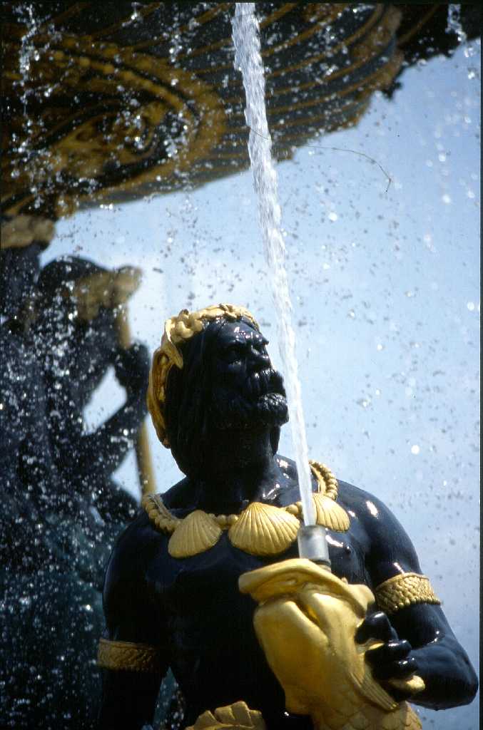 Fontana Parigi