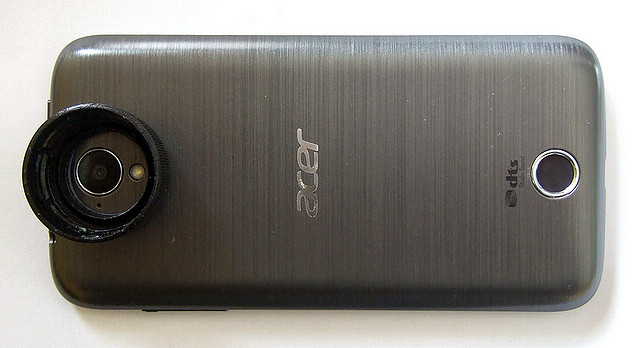 Acer z330 - paraluce per fotocamera 1