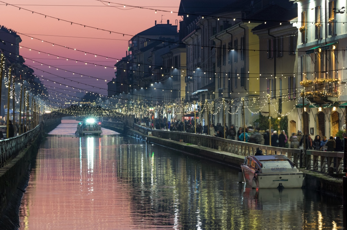 Luci sul naviglio grande (2)