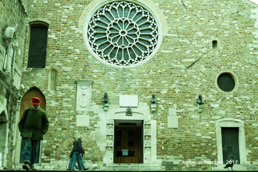 san Giusto, facciata