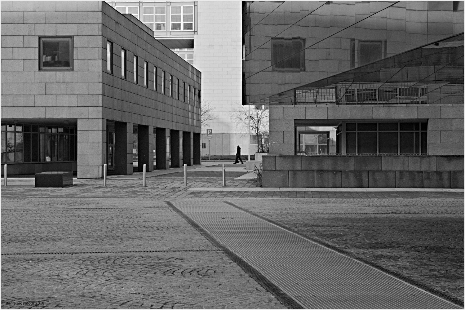 s.t. Bicocca Milano 02