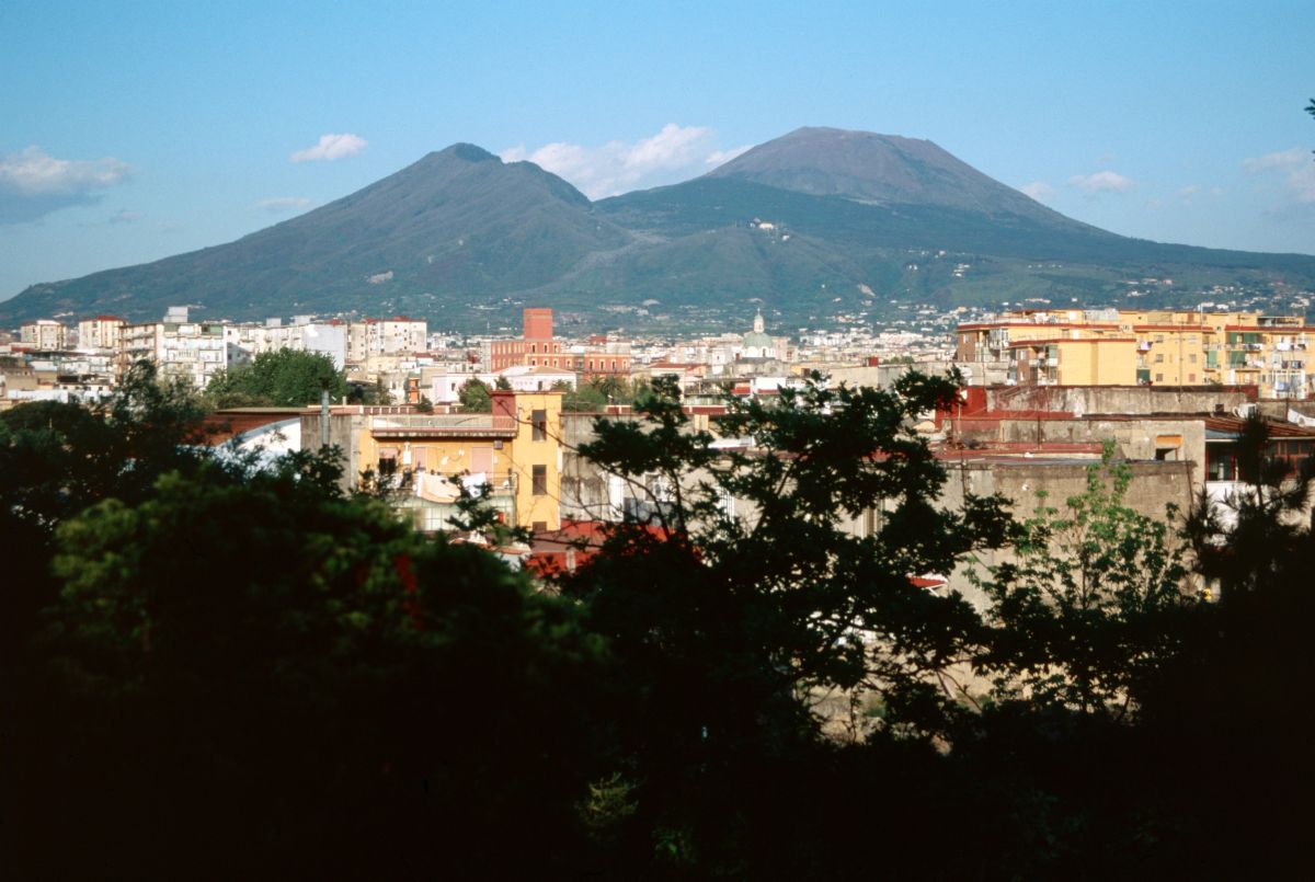 Sua maest il Vesuvio