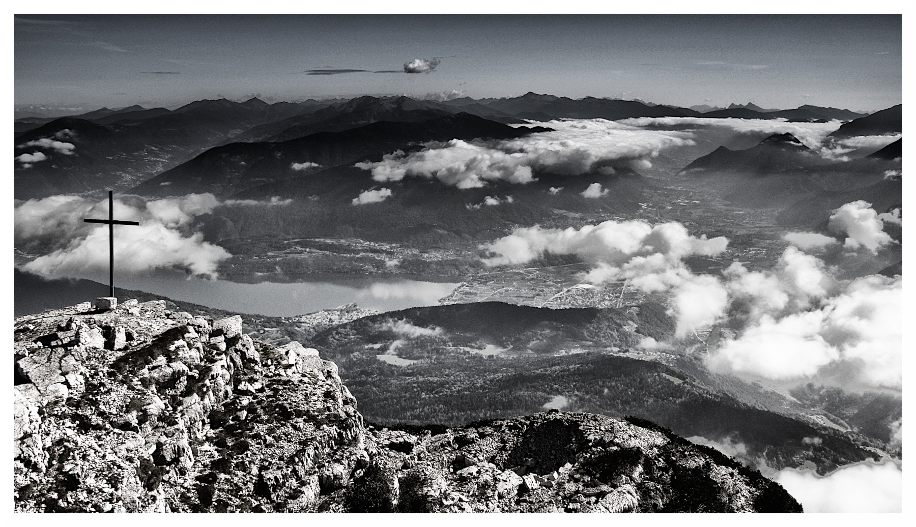 Panorama estivo dal Becco di Filadonna