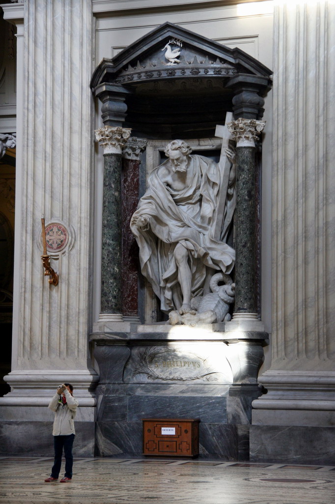Statua in San Giovanni in Laterano (Roma)