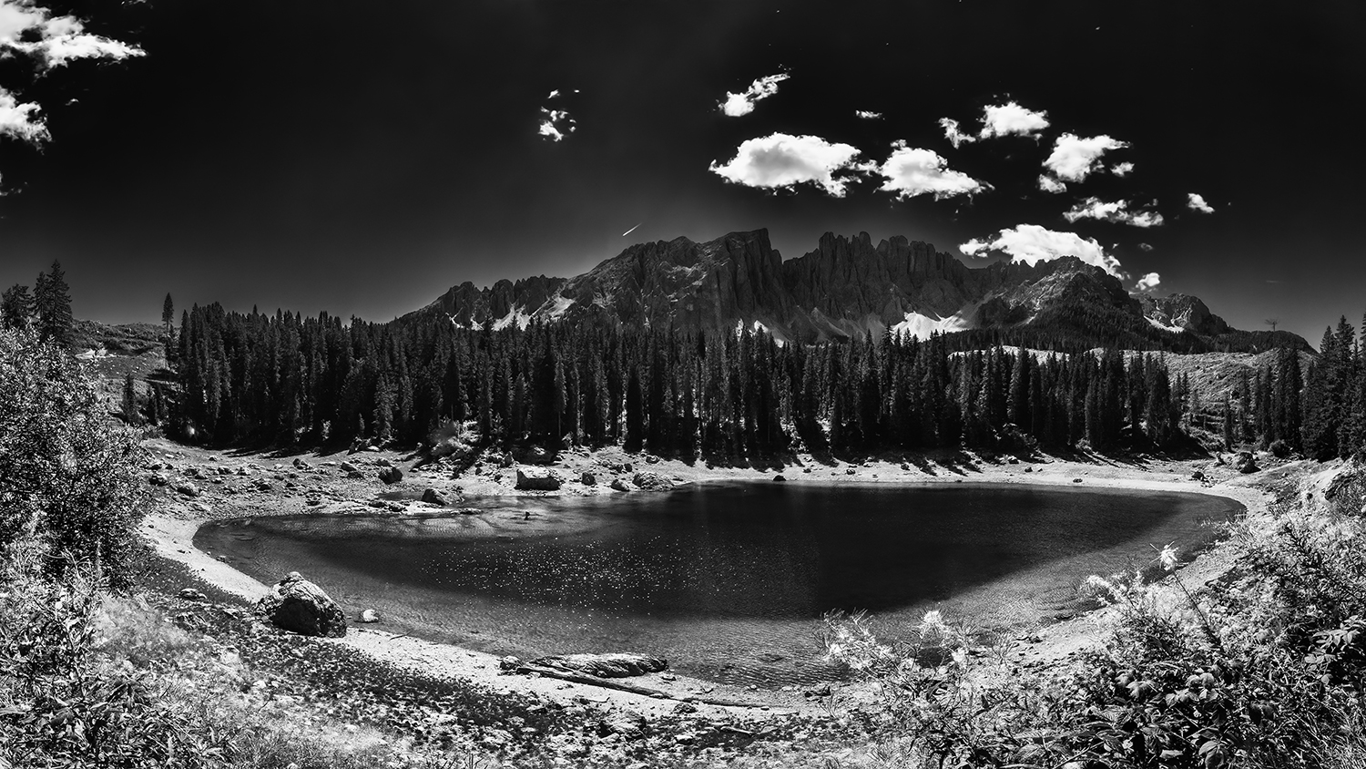 Lake of Carezza