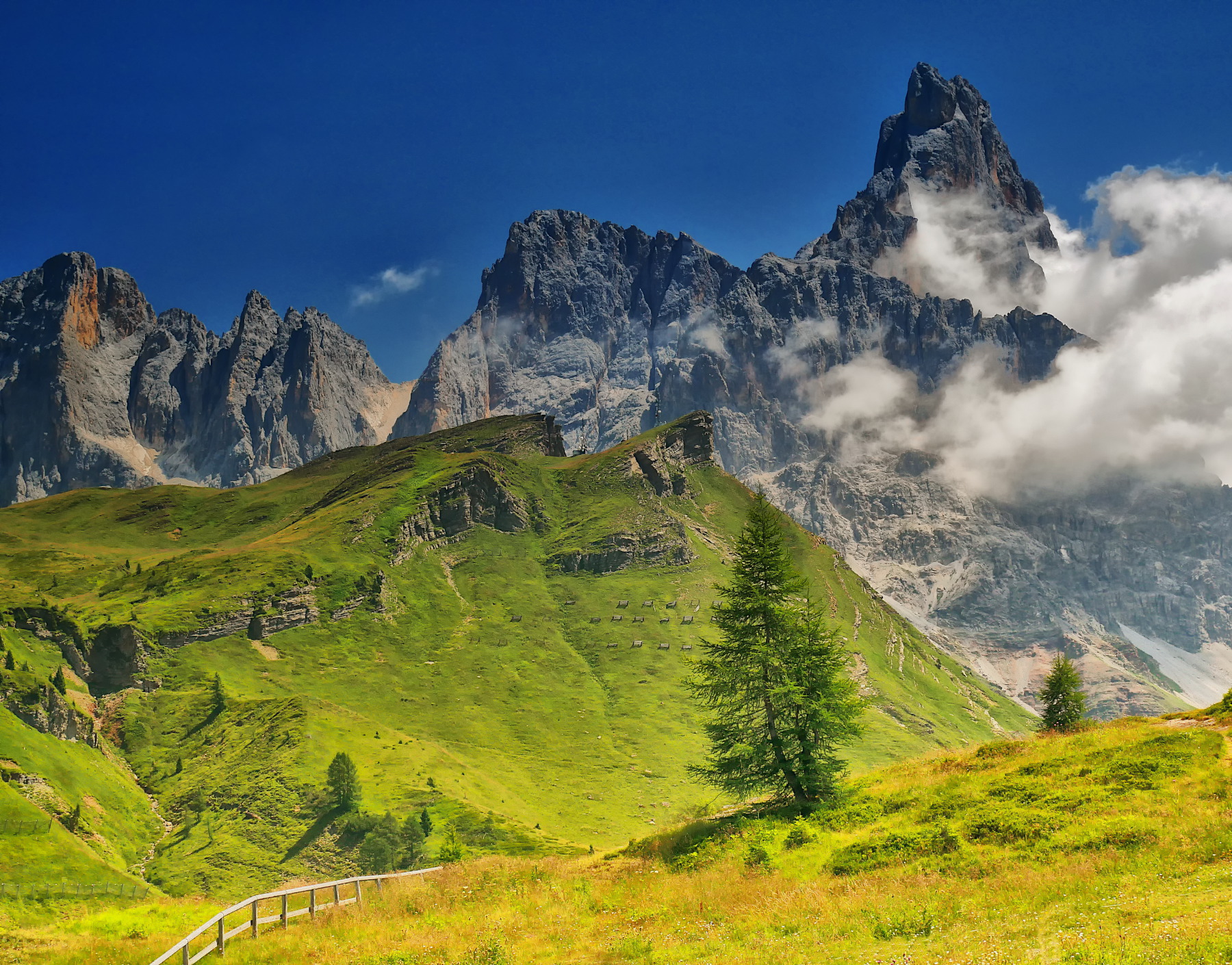 Panorama dal passo Rolle