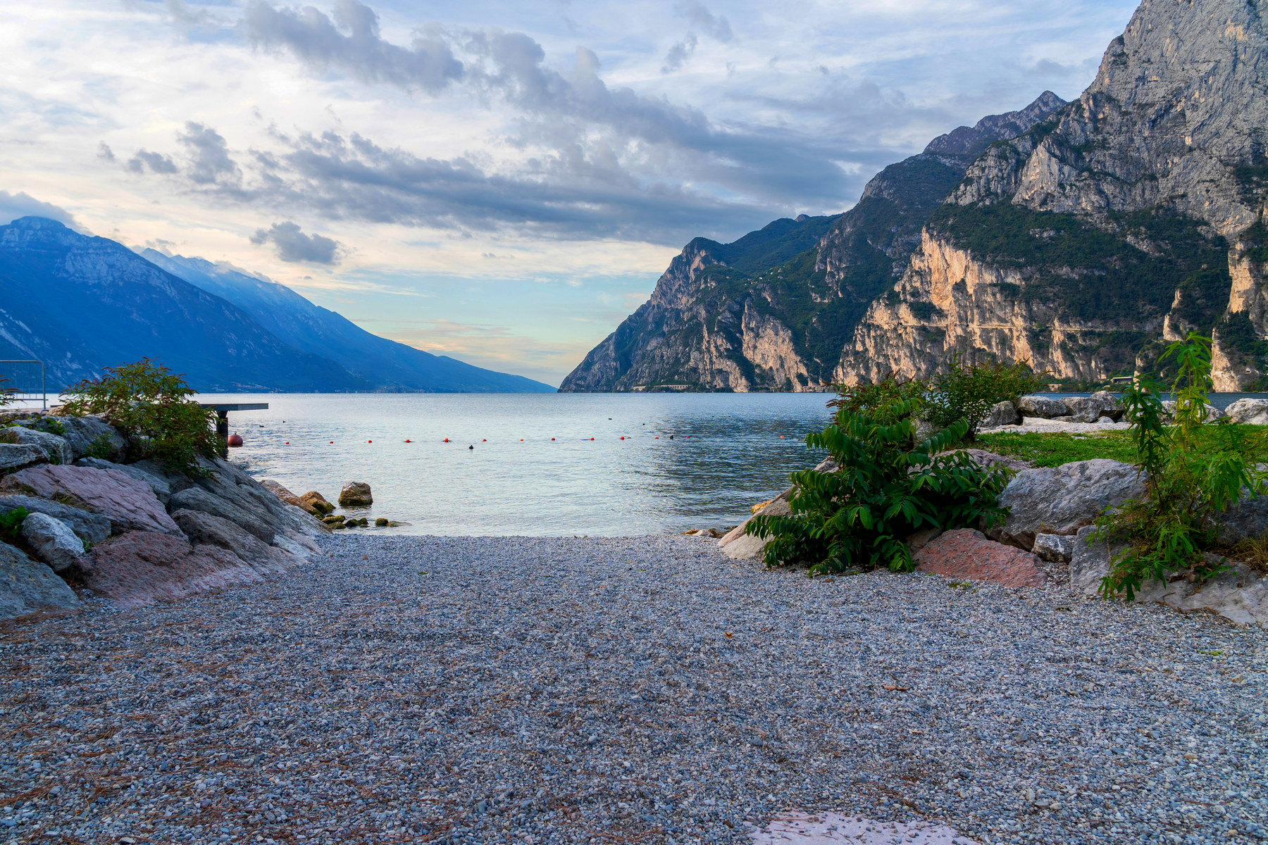 Mattino sul lago