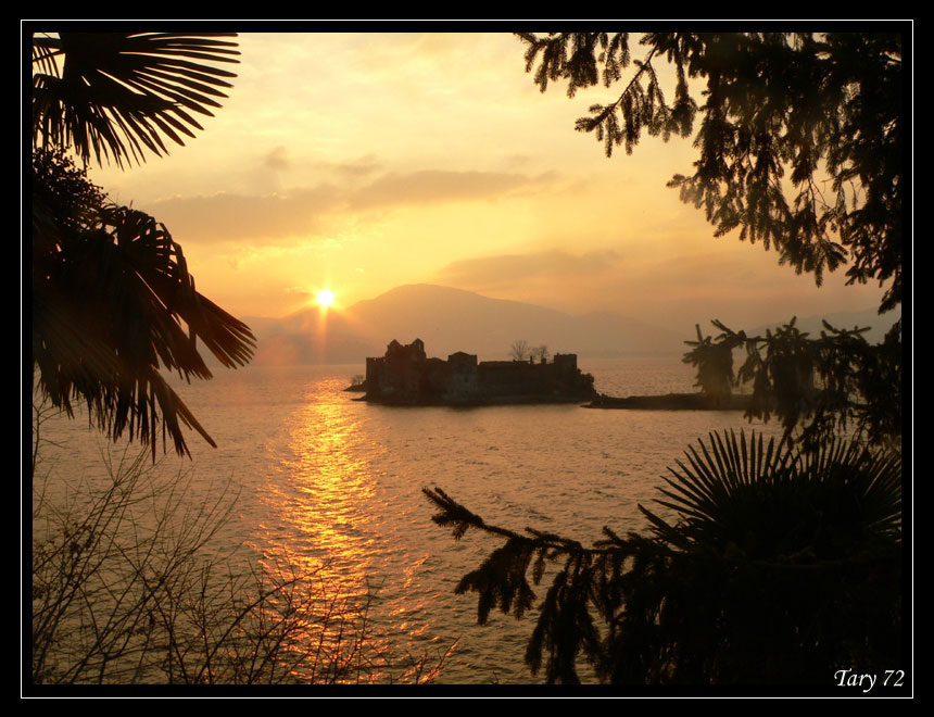 Alba sul Lago Maggiore